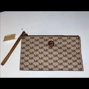 Michael Kors clutch